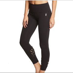 NWT Free People Movement Revelation Yoga Leggings